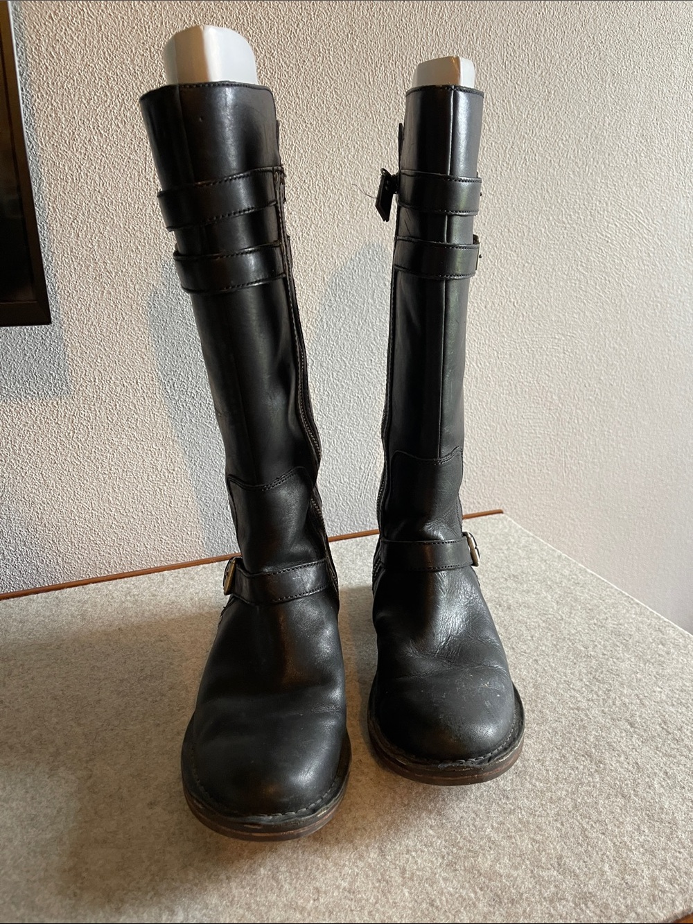 UGG W Gillespie Tall Boots in Black